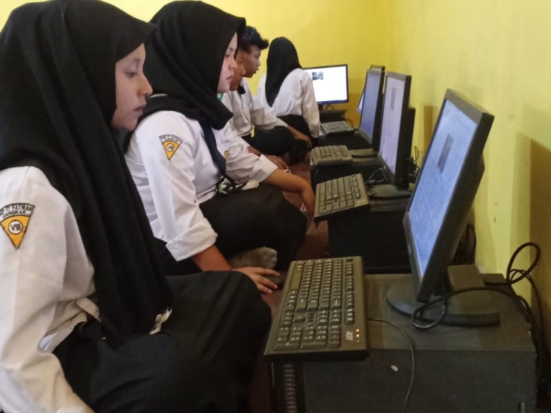MENGENAL PENTINGNYA INFORMATIKA DALAM KEHIDUPAN SEHARI-HARI